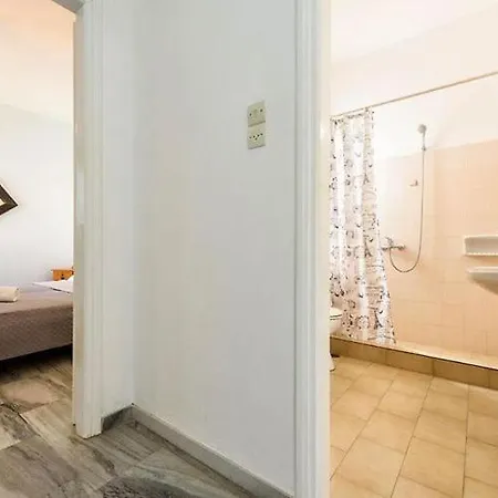 Astoria Paros *